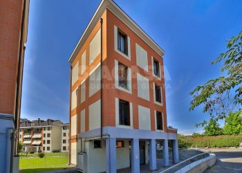 Foto 1 - Negozio Concorezzo - foto 1
