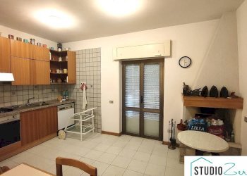 Foto 42 - Villa rimembranze
 
22, Amelia - foto 42