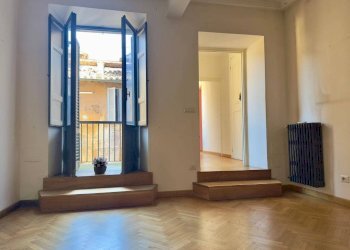 Dettagli - Four-room apartment via Giulia, 183, Roma (neighborhood Centro Storico) - photo 10