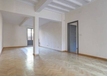 Stanza non arredata - Quadrilocale via Giulia, 183, Roma (zona Centro Storico) - foto 12