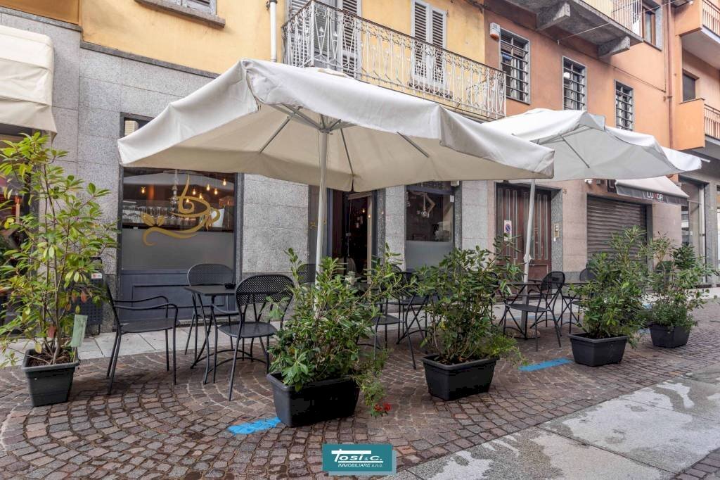 Cortile interno - Bar Tavola Calda - Fredda corso Camillo Benso di Cavour, Borgomanero - foto 1