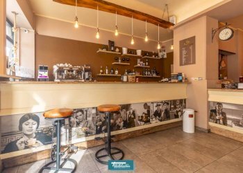 Interno non residenziale - Bar Tavola Calda - Fredda corso Camillo Benso di Cavour, Borgomanero - foto 3
