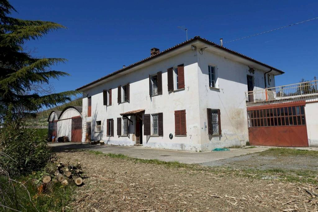 Facciata - Rustico Regione Secco, Canelli - foto 1