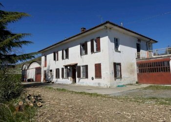 Facciata - Rustico Regione Secco, Canelli - foto 1