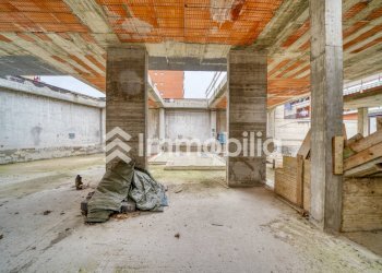 Foto 17 - Casa indipendente Via Tempio Pausania
 
39, Torino - foto 17