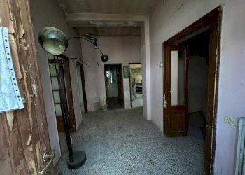 Interno palazzo - Villa via San Giovanni Bosco, 5, Cassano Magnago - photo 3