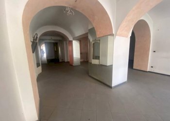 Interno non residenziale - Shop via Giovanni Battista Beccaria, 31/a, Mondovì - photo 8