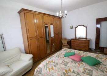 Camera da letto - Quadrilocale via Taggia, Genova (zona Prà) - foto 7