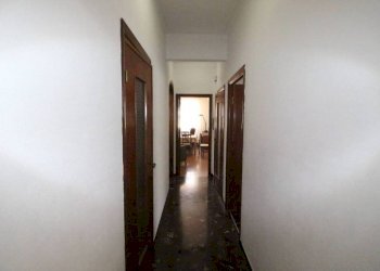 Corridoio - Quadrilocale via Taggia, Genova (zona Prà) - foto 10