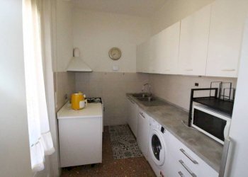 Cucina - Quadrilocale via Taggia, Genova (zona Prà) - foto 32