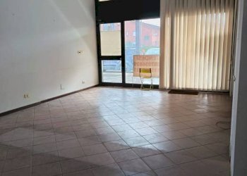 Interno non residenziale - Negozio Alpignano - foto 4