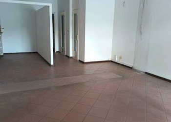 Interno non residenziale - Negozio Alpignano - foto 6