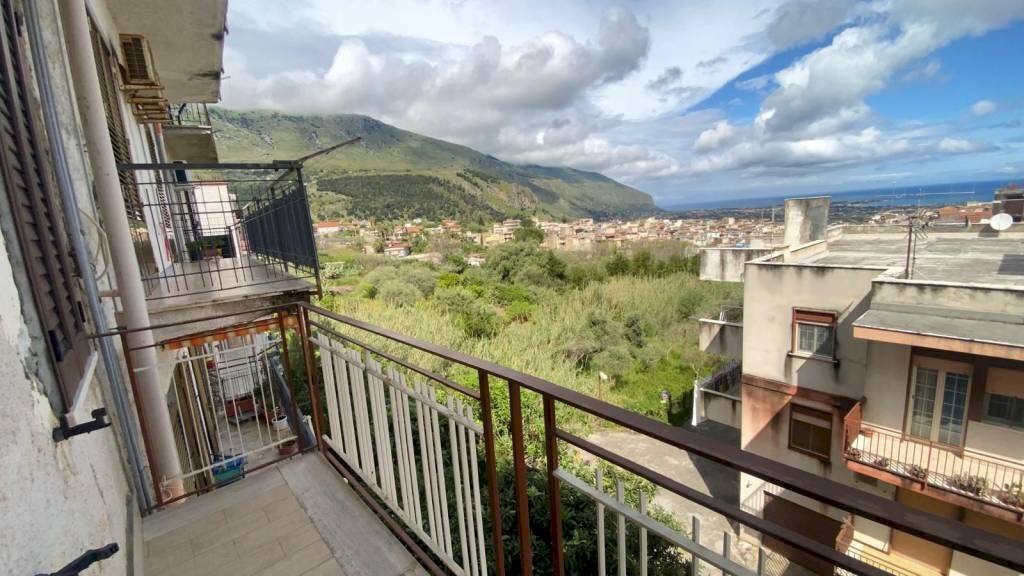Balcone - Apartment via Rosolino Pilo, Carini - photo 1