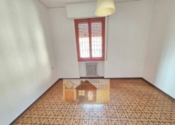 Camera da letto - Apartment via Vincenzo Bellini, Signa - photo 19