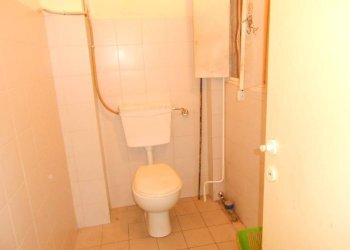 Bagno - Shop via Alberto Nota, 1, Torino (neighborhood Centro) - photo 13