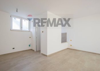 Stanza vuota - Trilocale Via Sassonegro
 
64, Roma - foto 9