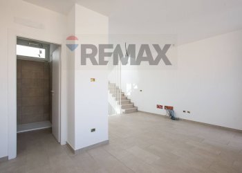 Stanza vuota - Trilocale Via Sassonegro
 
64, Roma - foto 4