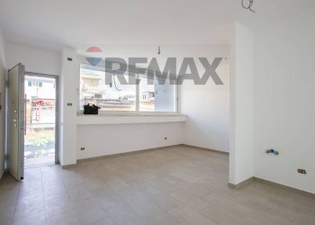 Stanza vuota - Trilocale Via Sassonegro
 
64, Roma - foto 7