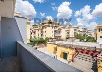 Balcone - Trilocale Via Sassonegro
 
64, Roma - foto 26