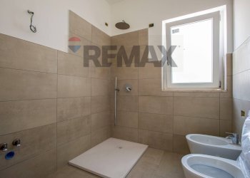 Bagno - Trilocale Via Sassonegro
64, Roma - foto 24