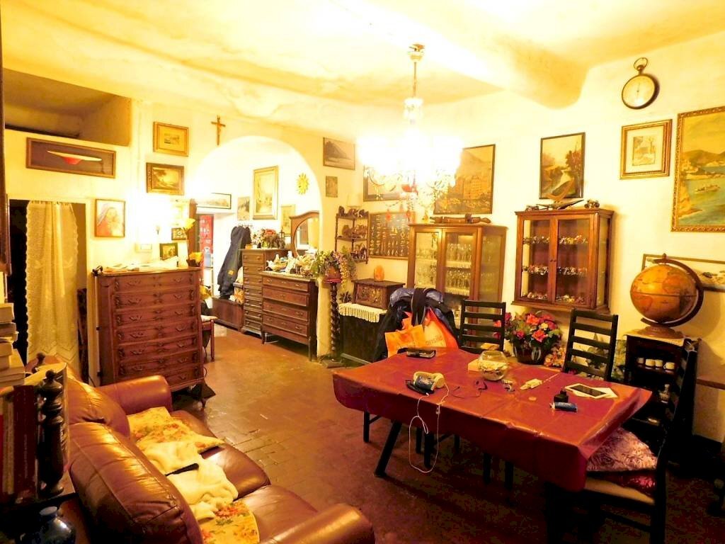 Salone - Appartamento via Giuseppe Garibaldi, Camogli - foto 2