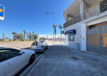 Foto 1 - Bilocale piazzale adriano
 
2, Lecce - foto 1