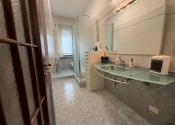 Bagno - Trilocale via Vincenzo Steffenone, 10, Torino (zona Lingotto) - foto 26