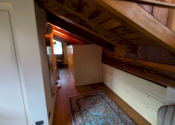 Disimpegno - Three-room apartment Frazione Grand Crè, Sarre - photo 31