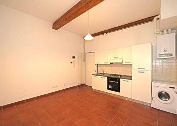 Cucina - Bilocale via San Vitale, Bologna (zona Centro Storico) - foto 7