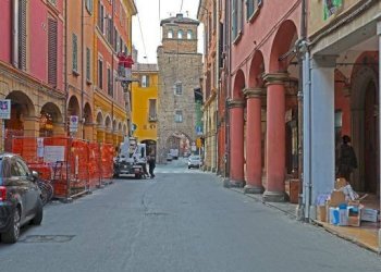 Zona - Bilocale via San Vitale, Bologna (zona Centro Storico) - foto 16