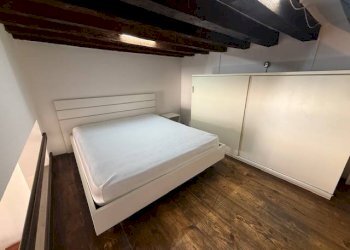 Camera da letto - Trilocale via Bartolomeo Carandini, Modena (zona Centro Storico) - foto 12