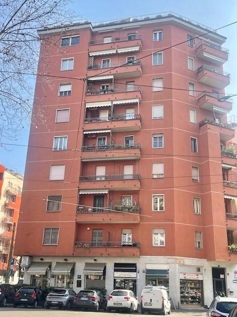 Facciata - Trilocale via Giovanni Cadolini, 1, Milano - foto 3
