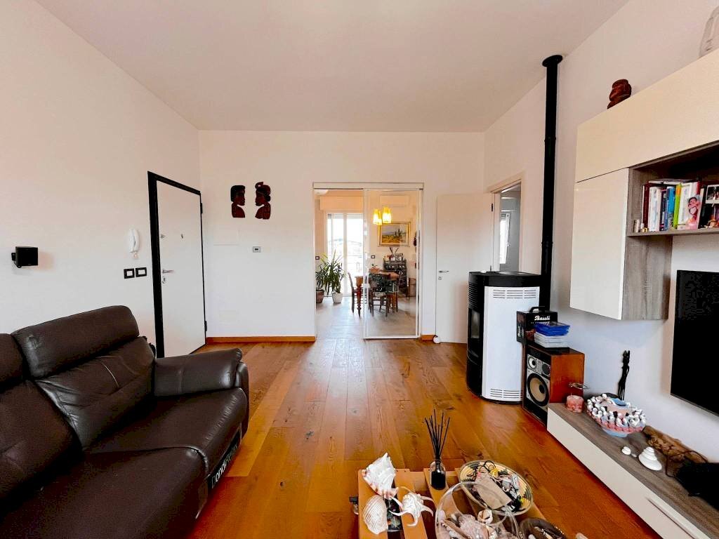 Salone - Four-room apartment viale Carlo Pisacane, Imola - photo 3