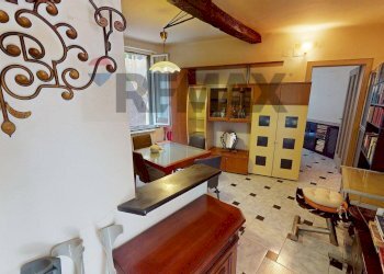 Cucina - Three-room apartment Salita San Bartolomeo Carmine
 
11, Genova - photo 1