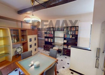 Soggiorno - Three-room apartment Salita San Bartolomeo Carmine
 
11, Genova - photo 5