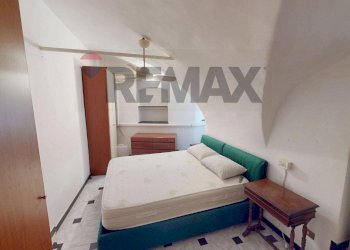Camera / camera da letto - Three-room apartment Salita San Bartolomeo Carmine
 
11, Genova - photo 17