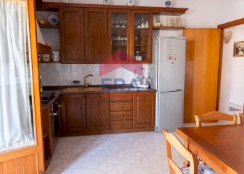 Cucina - Quadrilocale via Orti
10, Trapani - foto 32