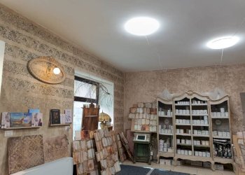 Stanza non arredata - Negozio via Silvio Pellico, 5, Pinerolo - foto 9