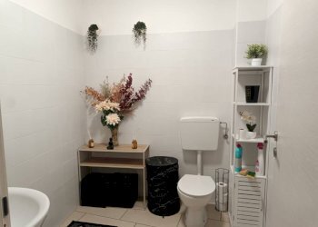 Bagno - Negozio via Silvio Pellico, 5, Pinerolo - foto 10