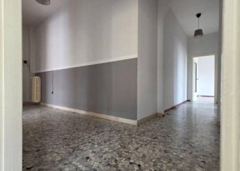 Corridoio - Quadrilocale via Giovanni Paisiello, Parma - foto 5