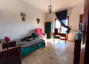 Camera da letto - Quadrilocale via Zumbini, 18, Portici - foto 16
