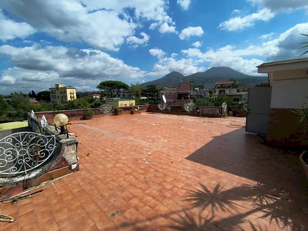 Terrazzo - Quadrilocale via Campitelli, 20, Portici - foto 1