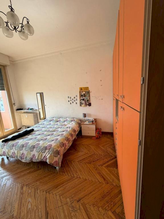 Camera da letto - Apartment corso Carlo e Nello Rosselli, 44, Torino (neighborhood Crocetta) - photo 3