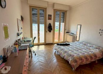 Camera da letto - Apartment corso Carlo e Nello Rosselli, 44, Torino (neighborhood Crocetta) - photo 1
