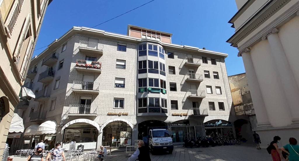 Facciata - Two-room apartment galleria Campello, 12, Sondrio - photo 1