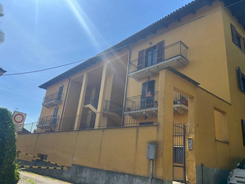 Facciata - Three-room apartment via Maggiore Hope, San Damiano d'Asti - photo 1