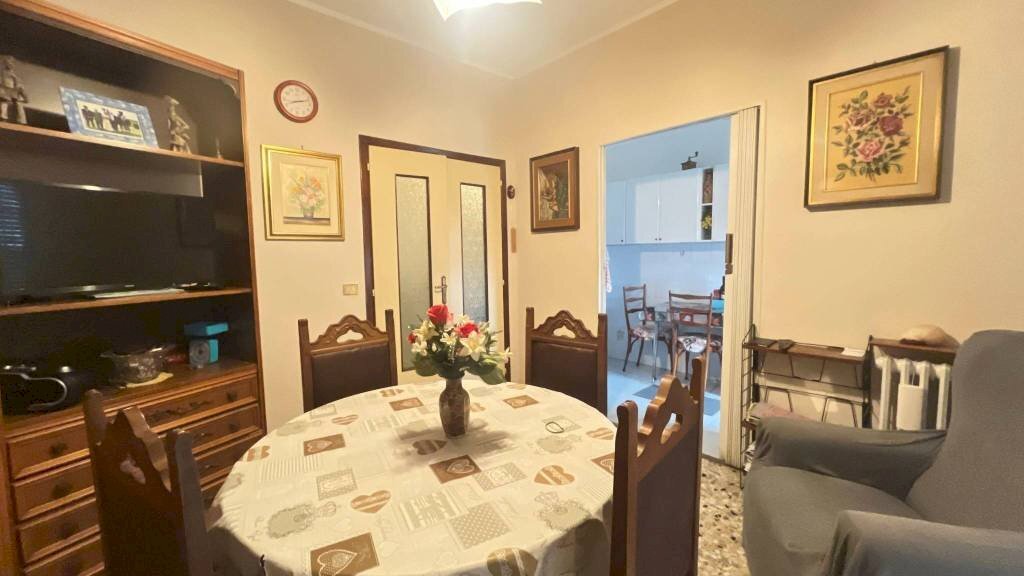 Salone - Bilocale via Trento, 11, Nizza Monferrato - foto 3