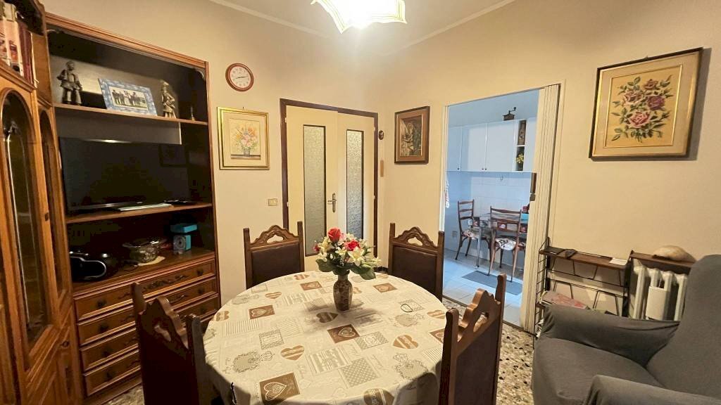 Salone - Two-room apartment via Trento, 11, Nizza Monferrato - photo 1