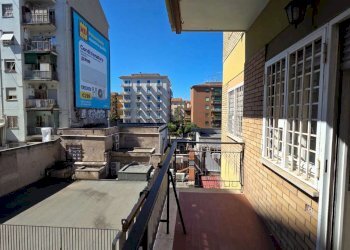 whatsapp image 2026-05-20 at 11.02.17 - Three-room apartment via Flavio Stilicone, Roma - photo 2