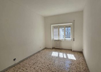 whatsapp image 2026-05-20 at 11.02.06 - Three-room apartment via Flavio Stilicone, Roma - photo 8